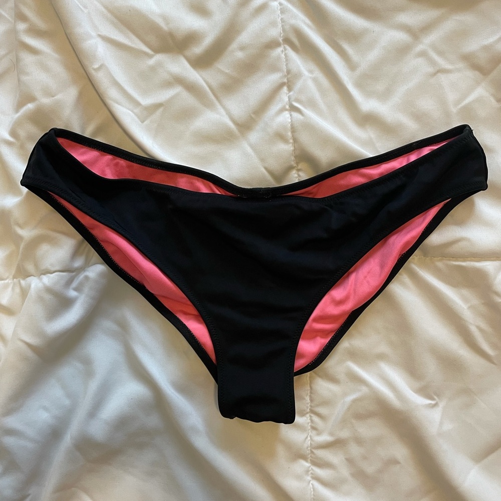 VS Pink Ruched Back Bikini Bottom